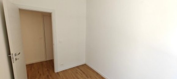 Apartamento T2 em Trieste, Italy N.º 302748 15