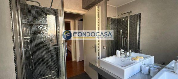 2 bedrooms Apartment in Desenzano del Garda, Italy No. 266321 22