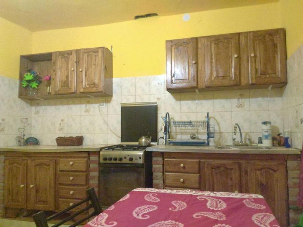 Квартира с 5 спальнями в Ломас-де-Самора, Аргентина № 13420