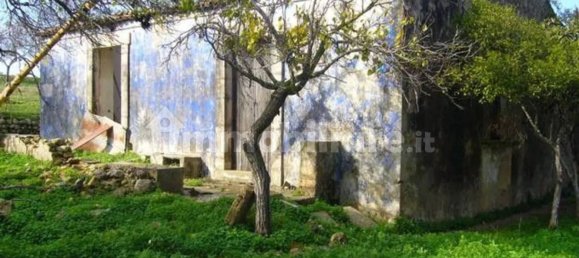 Дом с 3 спальнями в Пакино, Италия № 66601 6