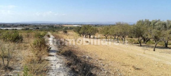 Дом с 3 спальнями в Пакино, Италия № 66601 5