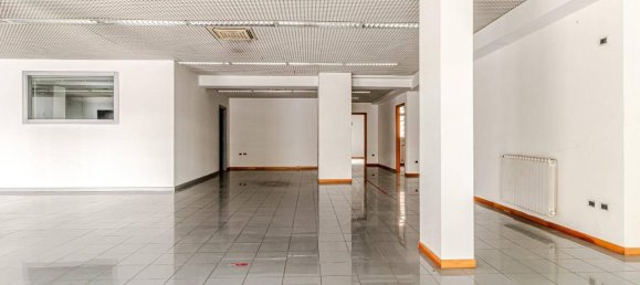 5-Zimmer Büro in Santa Croce sull'Arno, Italy, Nr. 114048 19