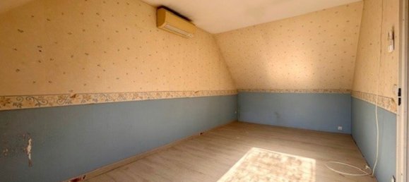 4 bedrooms House in Noailles, France No. 238108 5