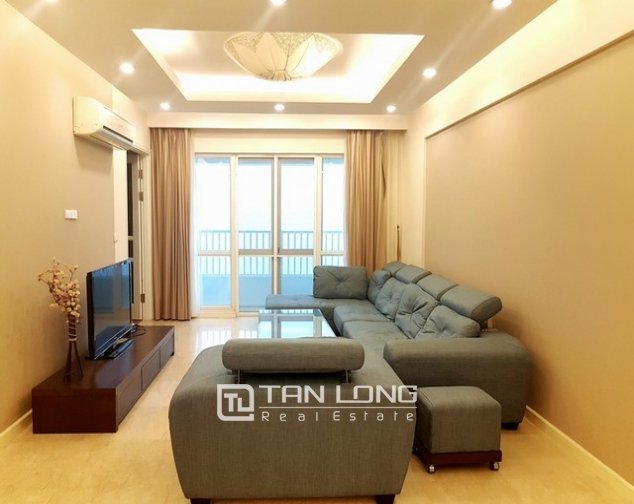 4 bedrooms Apartment in Tay Ho, Vietnam No. 1689