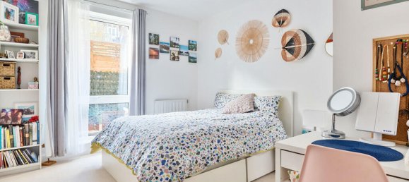 1 bedroom Apartment in London, United Kingdom No. 7637 5