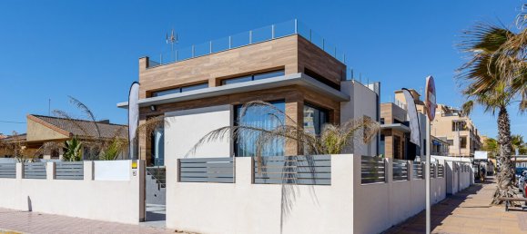 4 chambres Villa à Torrevieja, Spain No. 131898 25