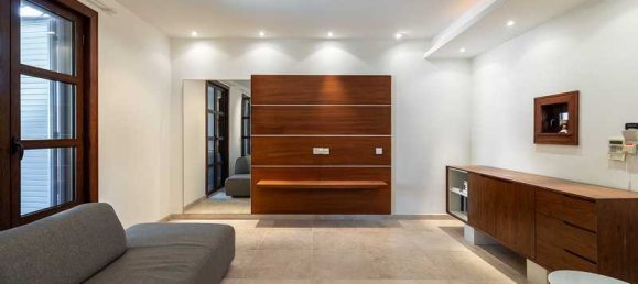 3 bedrooms Apartment in Pyrgos, Cyprus No. 11245 7