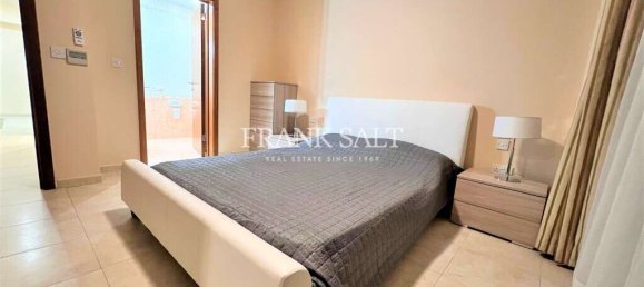 Apartamento de 2 dormitorios en Saint Julian's, Malta No. 4736 8