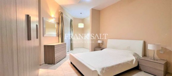 Apartamento de 2 dormitorios en Saint Julian's, Malta No. 4736 7