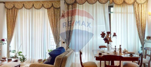 4 bedrooms House in Caserta, Italy No. 308661 5