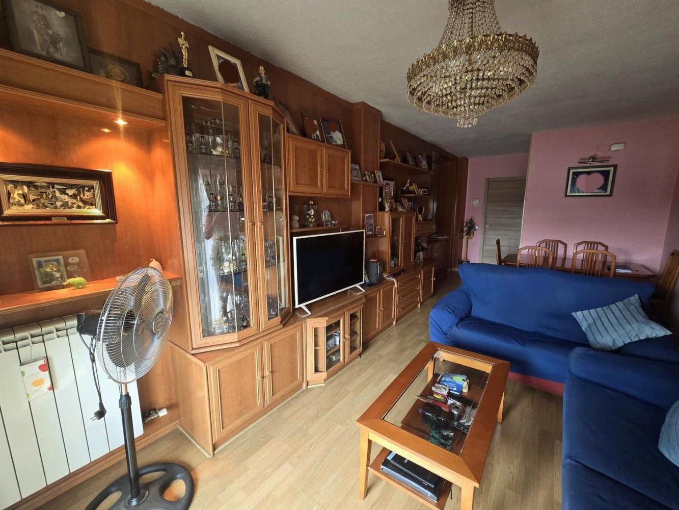 3 bedrooms Apartment in Madrid, Spain No. 230903