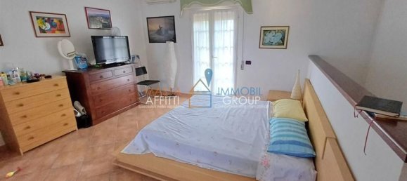 2-Zimmer Haus in Massa, Italy, Nr. 275387 9