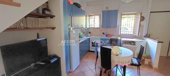 2-Zimmer Haus in Massa, Italy, Nr. 275387 2