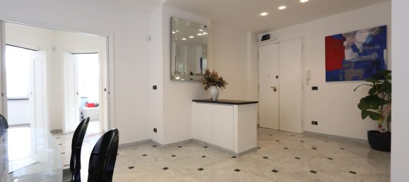 Apartamento de 8 dormitorios en Genoa, Italy No. 325158 8