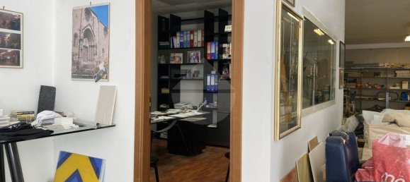 1غرفة عقار تجاري في Lanciano, Italy رقم 358629 4