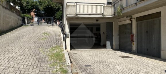 1غرفة عقار تجاري في Lanciano, Italy رقم 358629 11