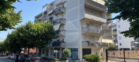 1غرفة عقار تجاري في Lanciano, Italy رقم 358629 13