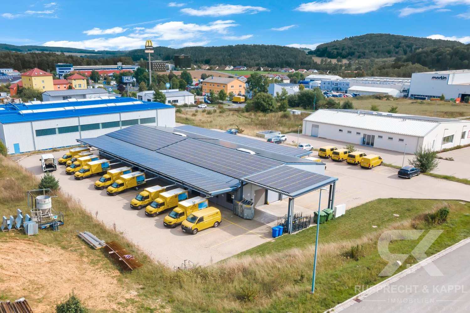 Lagerhaus in Neustadt an der Waldnaab, Germany 672m², Nr. 295230