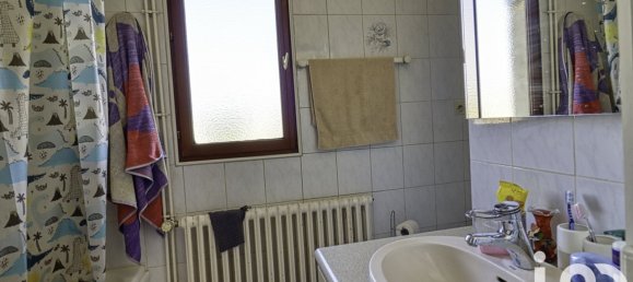 Casa de 3 dormitorios en Montmagny, France No. 298950 10