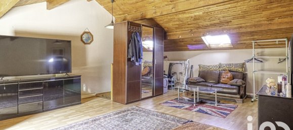 Casa de 3 dormitorios en Montmagny, France No. 298950 9