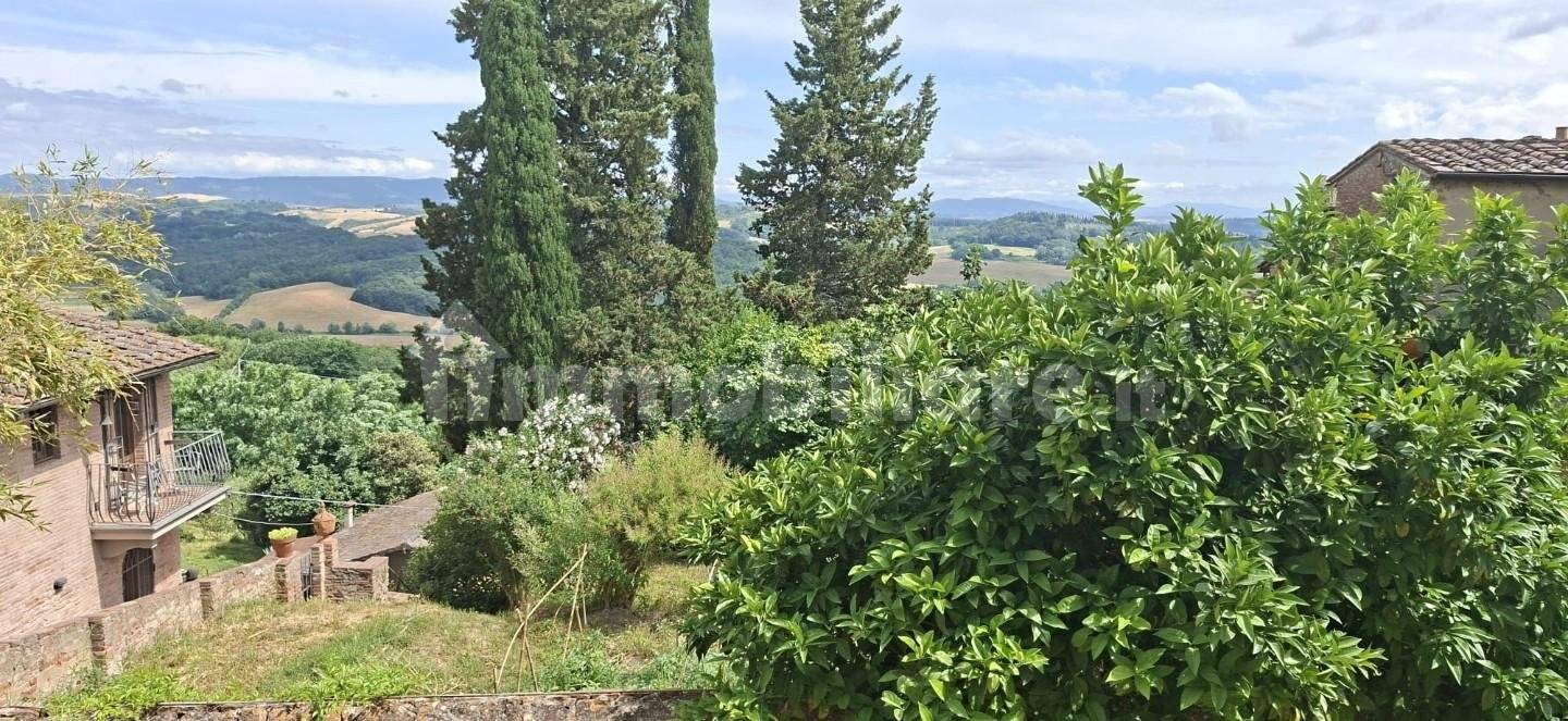 3 bedrooms Apartment in Palaia, Italy No. 261788