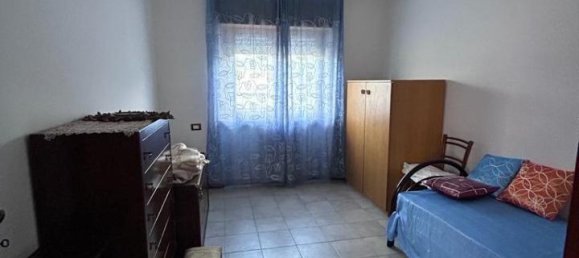 5 rooms Apartment in Aulla, Italy No. 111868 2