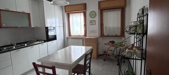 5 rooms Apartment in Aulla, Italy No. 111868 8