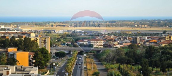 3 bedrooms Apartment in Catania, Italy No. 308732 4