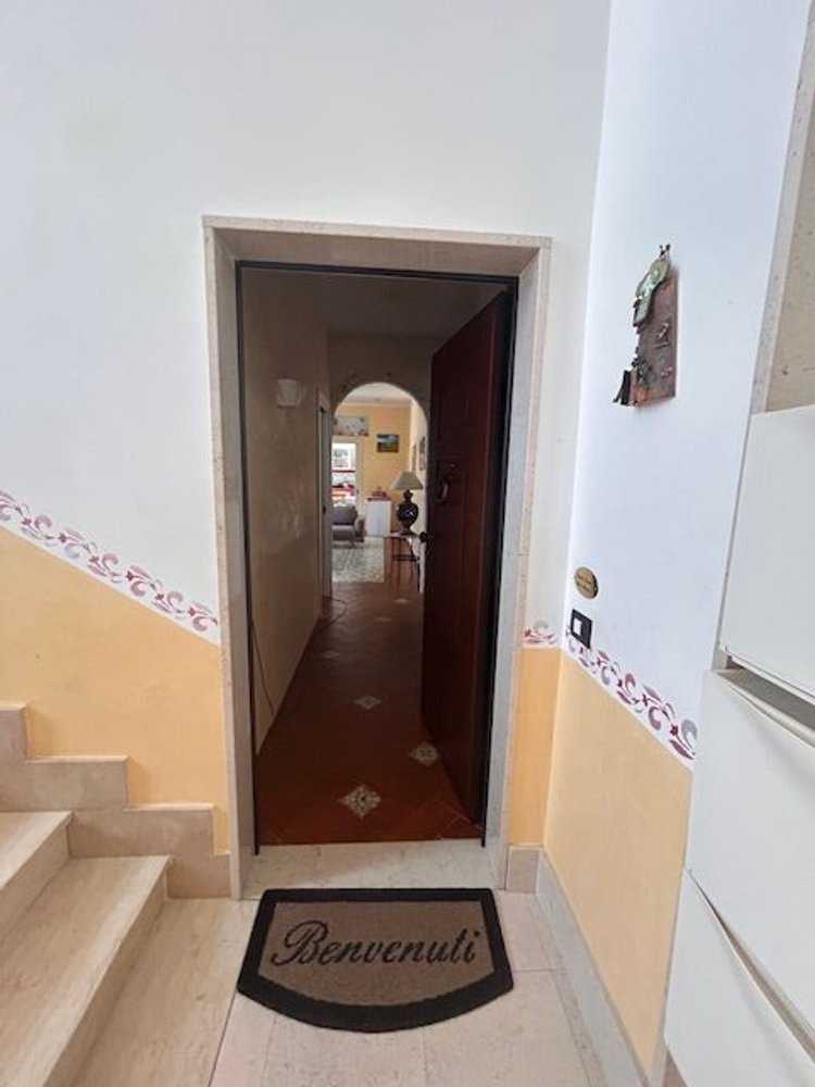 6غرفة منزل ذو طابقين في Brindisi, Italy رقم 298731