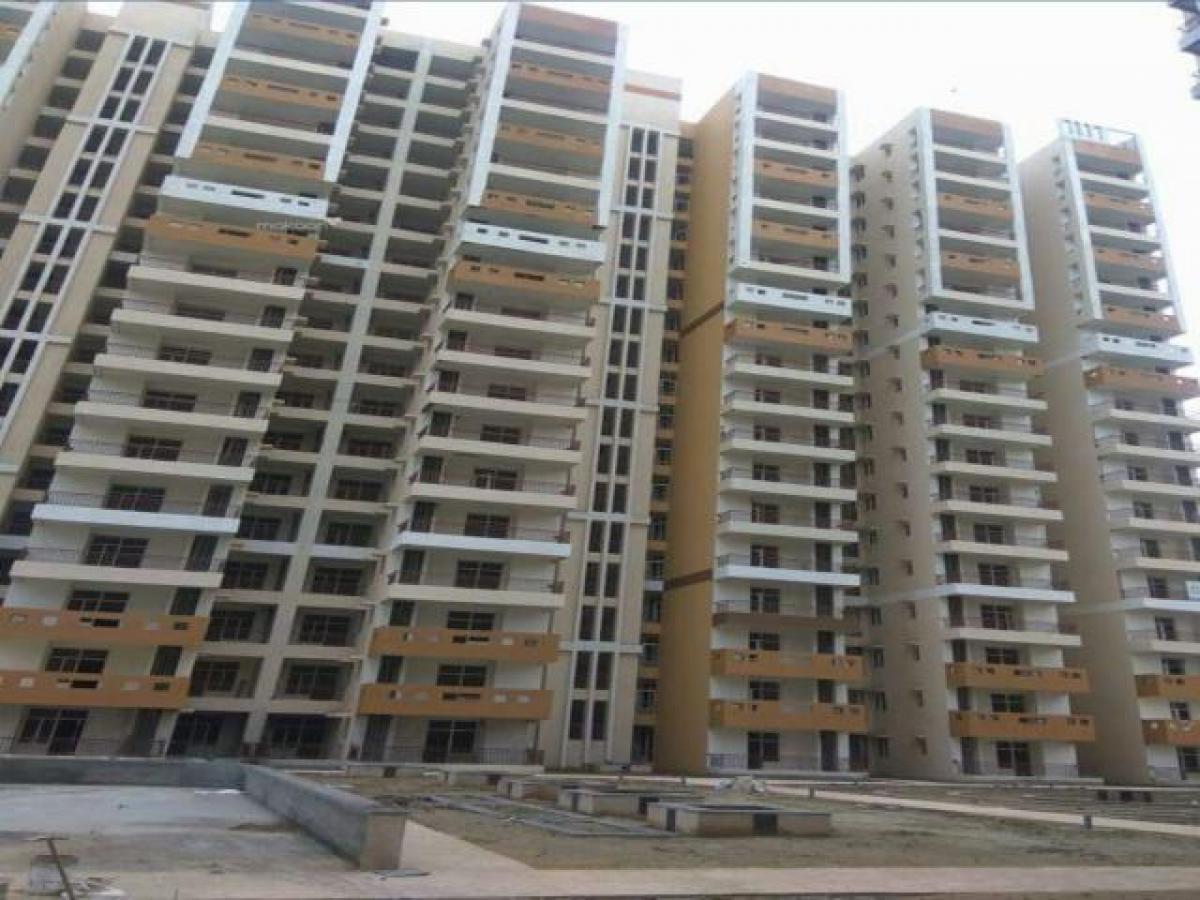 2 Schlafzimmer Haus in Noida, India, Nr. 67351