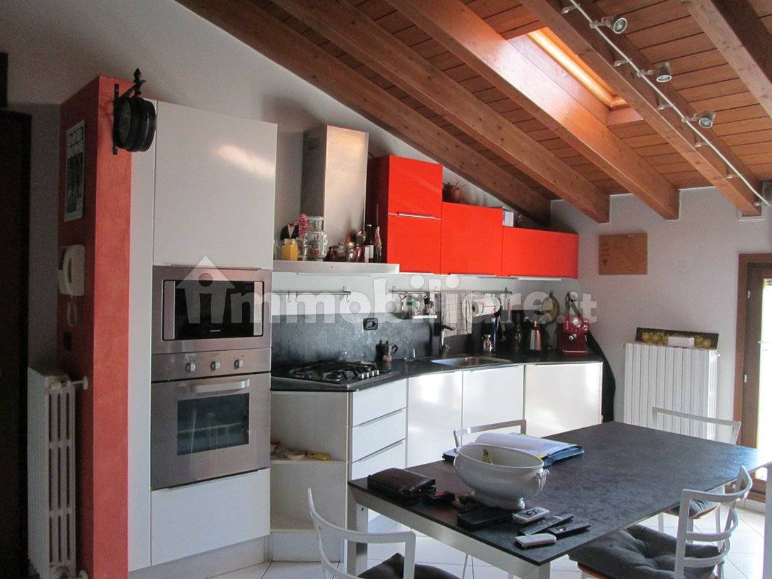 2 غرف نوم شقة في Casalmaggiore, Italy رقم 323455