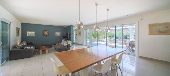 5 bedrooms Villa in Lecci, France No. 352107 8