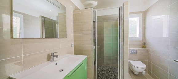 5 bedrooms Villa in Lecci, France No. 352107 12