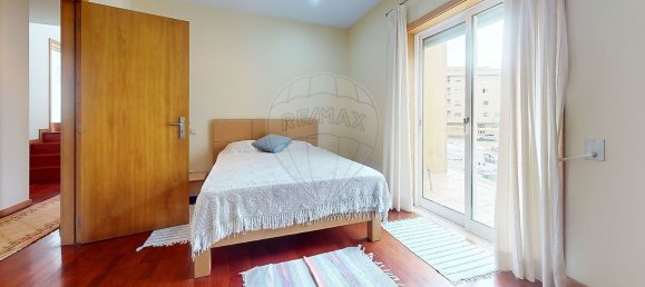 Casa de 3 dormitorios en Vila Nova de Gaia, Portugal No. 171022 35