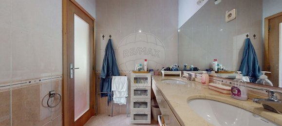 Casa de 3 dormitorios en Vila Nova de Gaia, Portugal No. 171022 24