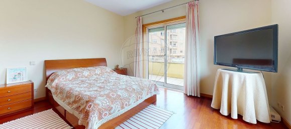 Casa de 3 dormitorios en Vila Nova de Gaia, Portugal No. 171022 36