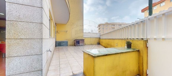 Casa de 3 dormitorios en Vila Nova de Gaia, Portugal No. 171022 8