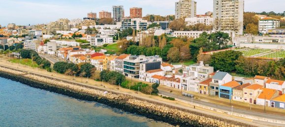 100m² Building in Porto, Portugal No. 125218 9