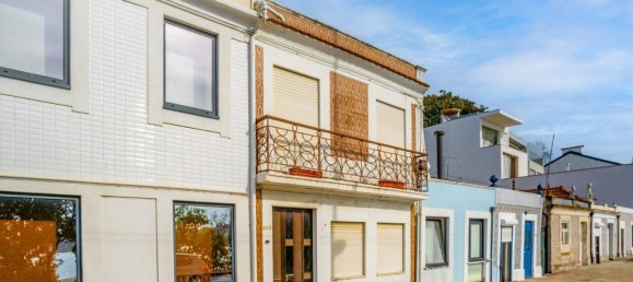 100m² Building in Porto, Portugal No. 125218 12