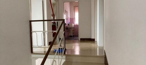 6 rooms House in Montemarciano, Italy No. 83840 10