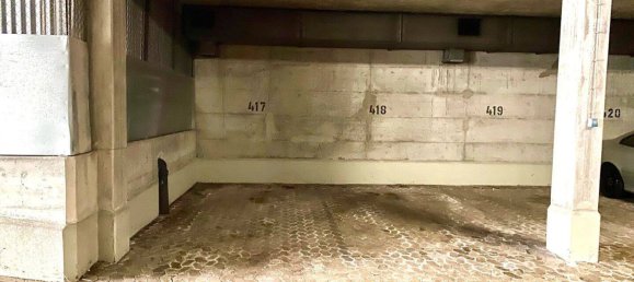  Parking in Munich, Germany No. 323456 2