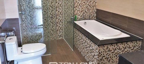 3 bedrooms Villa in Long Bien, Vietnam No. 2111 9