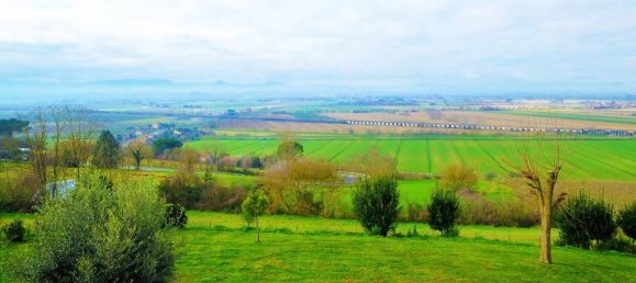 4 bedrooms Villa in Montepulciano, Italy No. 197178 11