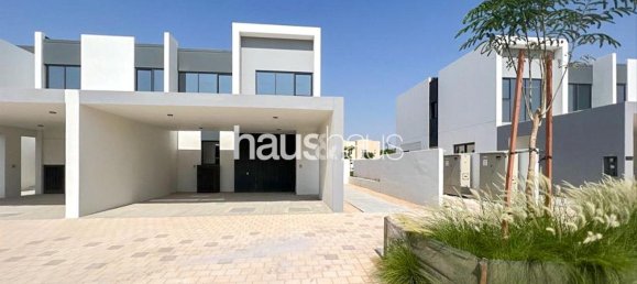 4 غرف نوم فيلا في Dubai Land, UAE رقم 100356 6