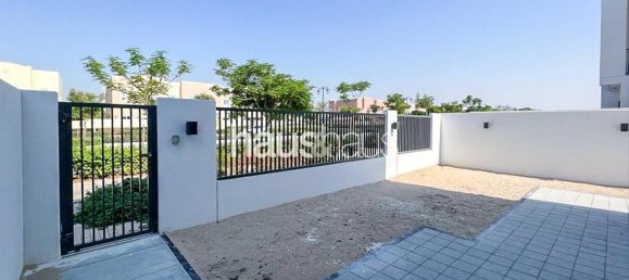 4 غرف نوم فيلا في Dubai Land, UAE رقم 100356 13