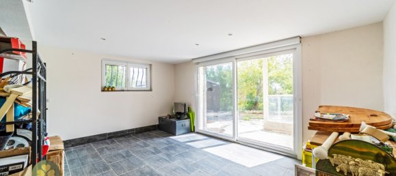 3 bedrooms Villa in Aulnay-sur-Mauldre, France No. 184487 12