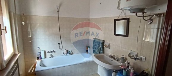 4-Zimmer Haus in Fossato di Vico, Italy, Nr. 7441 15