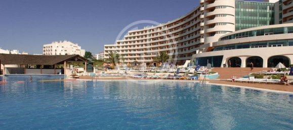 Apartamento de 1 dormitorio en Albufeira, Portugal No. 11231 2