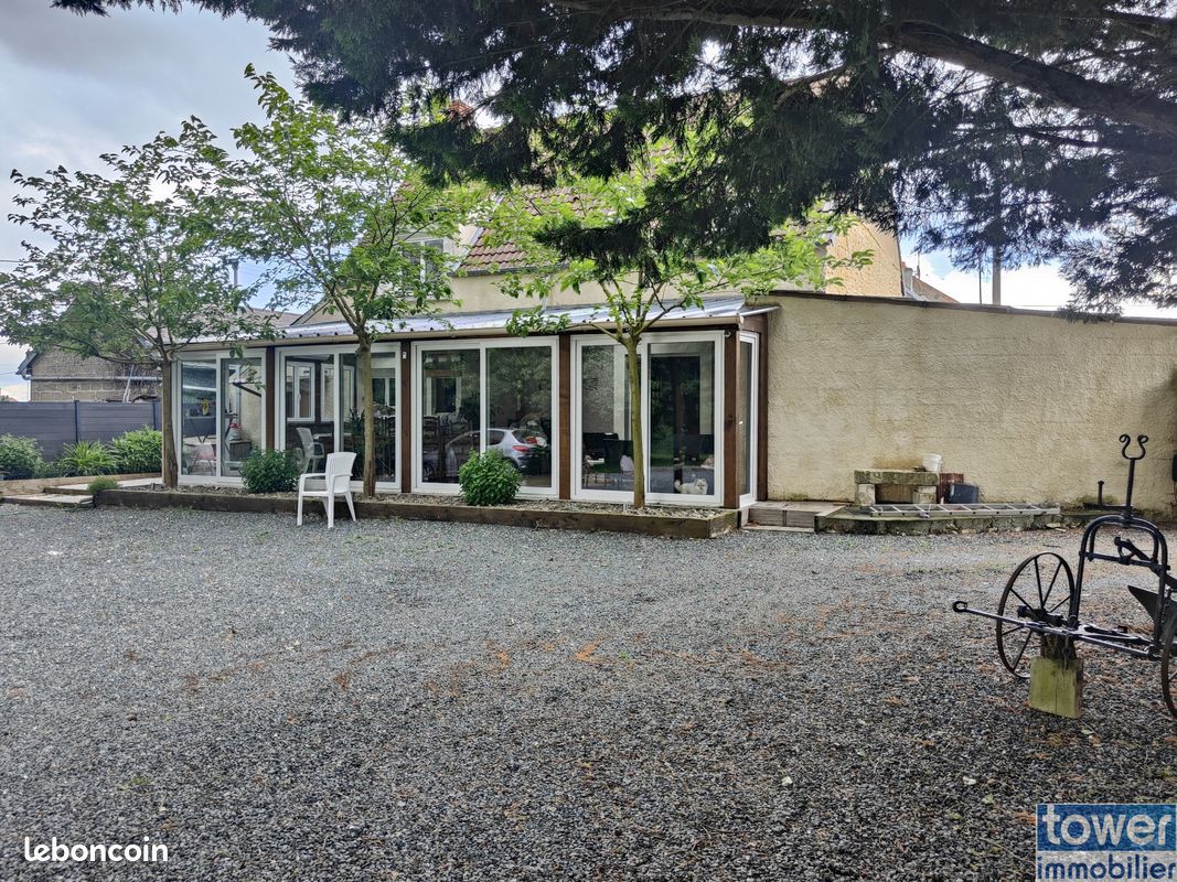 Casa T5 em Segry, France N.º 60225