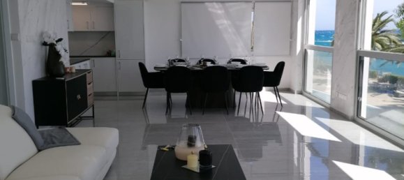 Apartamento de 3 dormitorios en Limassol, Cyprus No. 35334 5